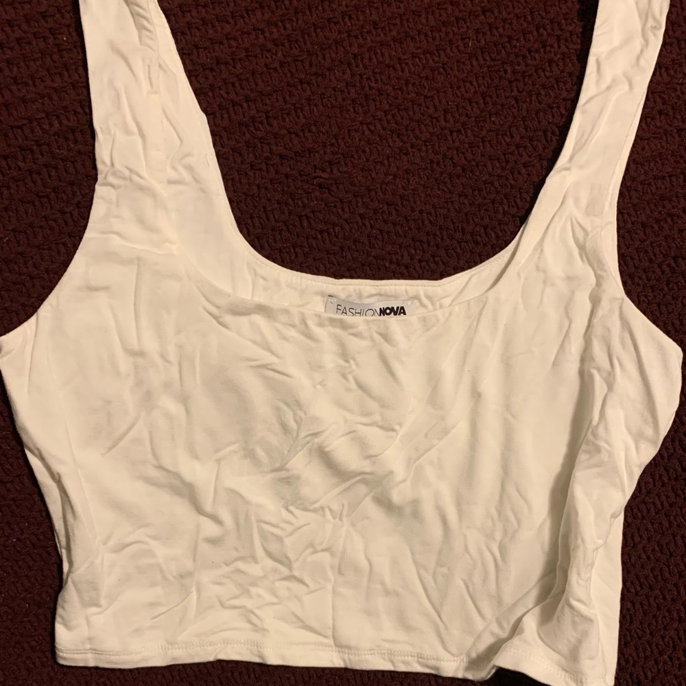Fashion Nova white crop top Large